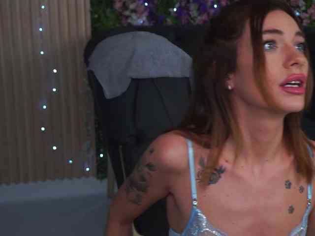 Amanda-Paw webcam