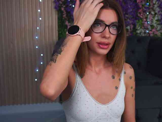 Amanda-Paw webcam