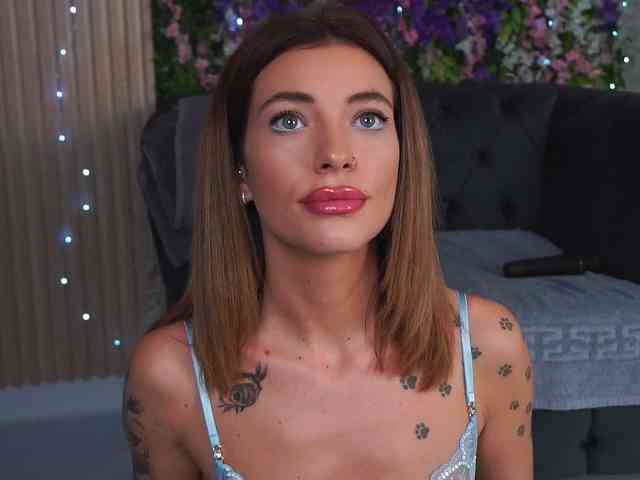 Amanda-Paw webcam