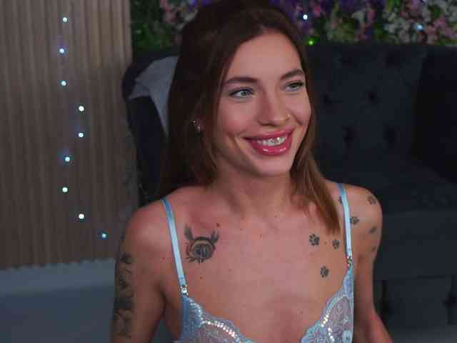 Amanda-Paw webcam