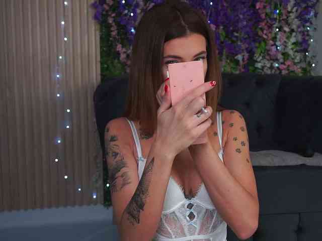 Amanda-Paw webcam