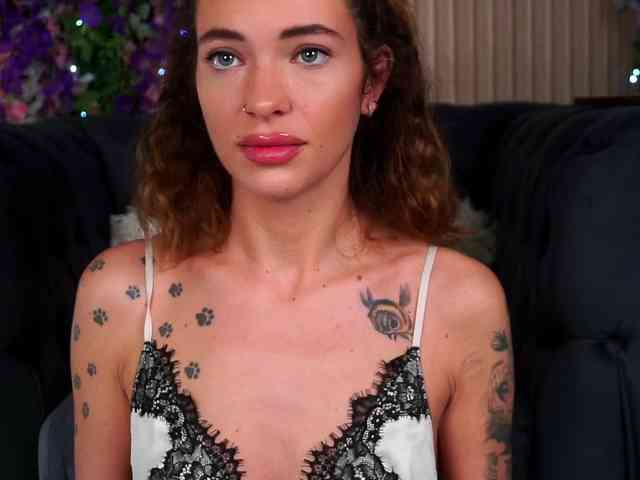 Amanda-Paw webcam