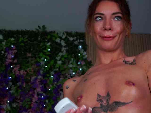 Amanda-Paw webcam