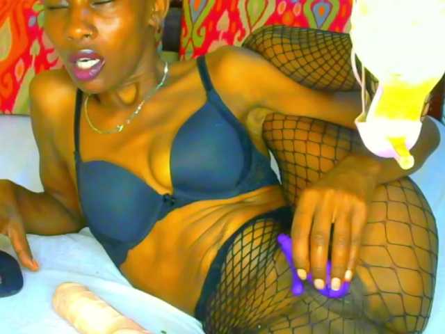 Sam9338's BongaCams show and profile