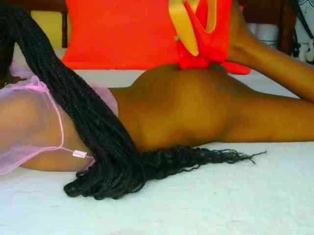 Sam9338 Live Webcam on BongaCams