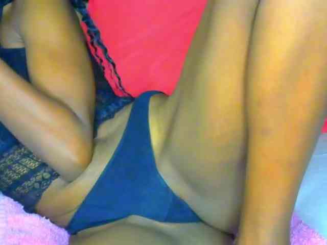 Sam9338 Live Webcam on BongaCams