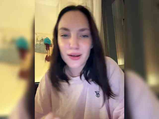 -Your-Michelle- webcam