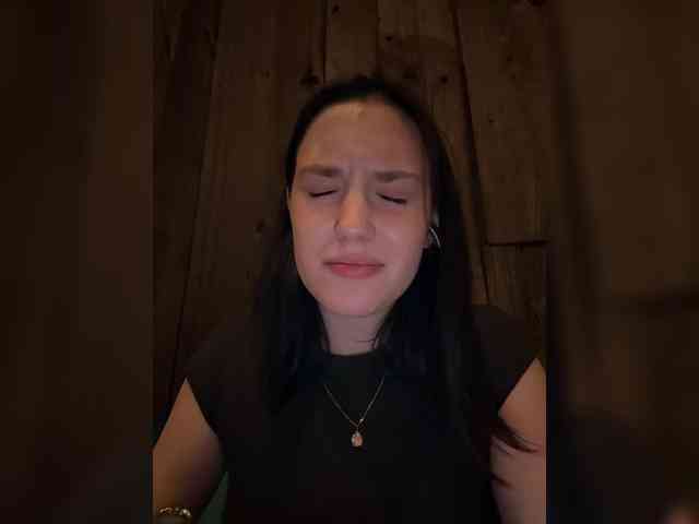 -Your-Michelle- webcam