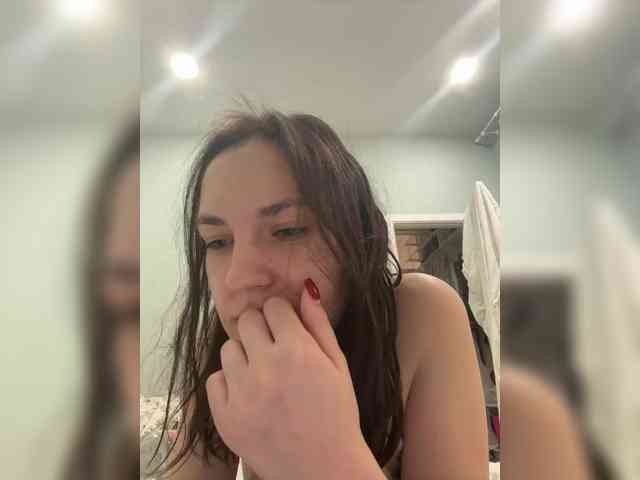 -Your-Michelle- webcam