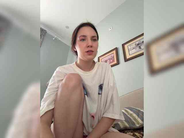 -Your-Michelle- webcam