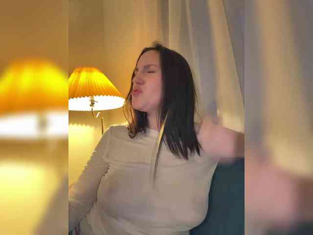 -Your-Michelle- webcam