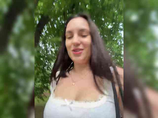 -Your-Michelle- webcam