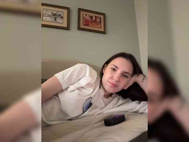 -Your-Michelle- webcam