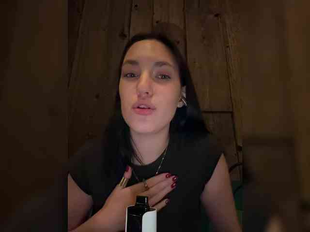 -Your-Michelle- webcam