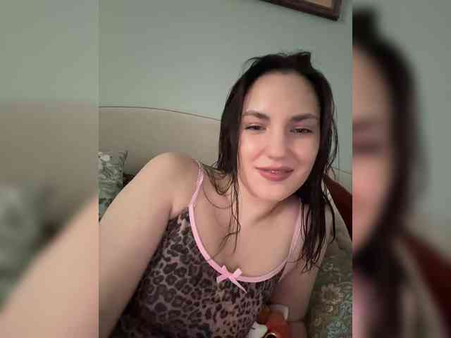 -Your-Michelle- webcam