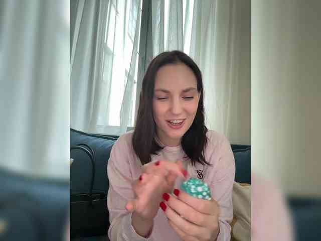 -Your-Michelle- webcam