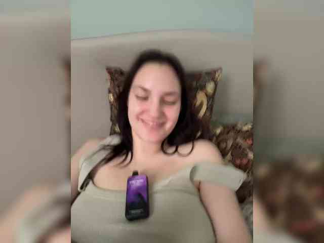 -Your-Michelle- webcam