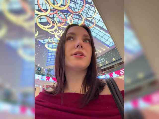 sexcam live -Your-Michelle-