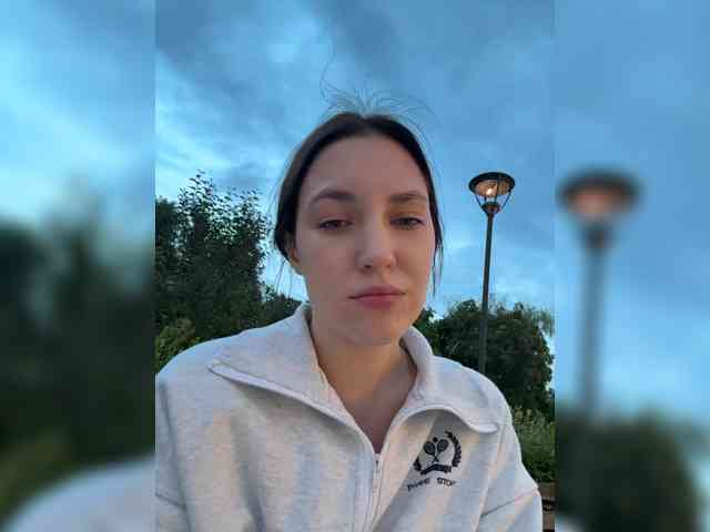 -Your-Michelle- webcam
