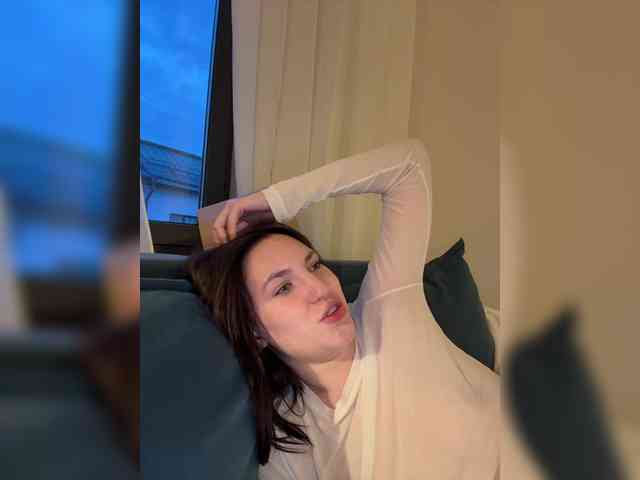 -Your-Michelle- webcam