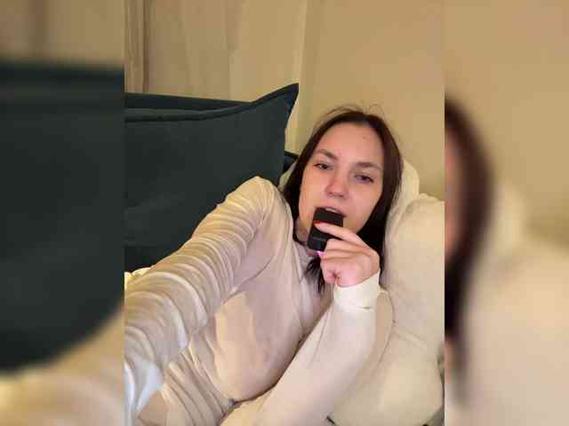 -Your-Michelle- webcam