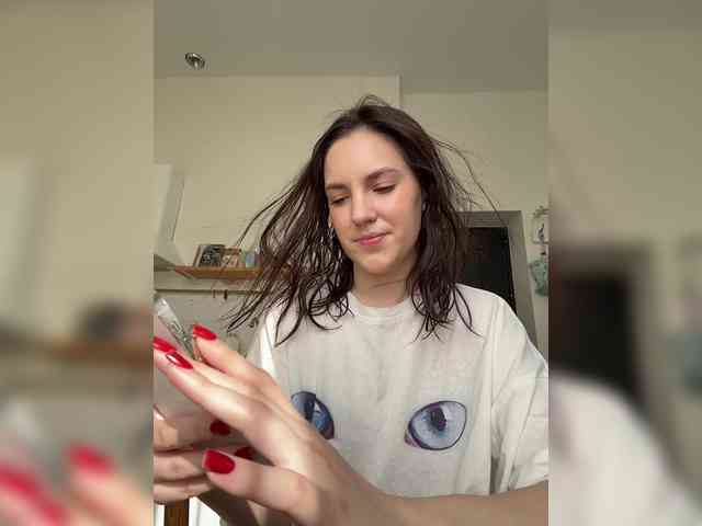 -Your-Michelle- webcam