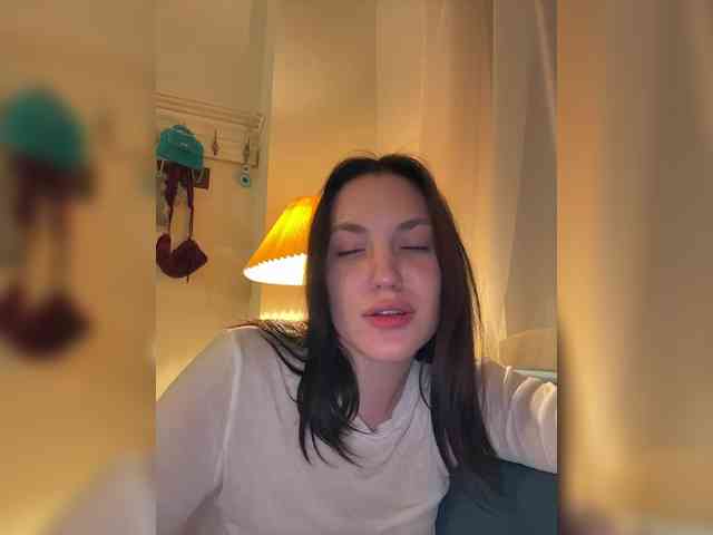 -Your-Michelle- webcam