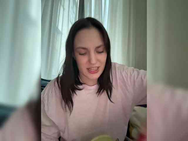 -Your-Michelle- webcam