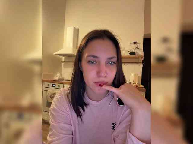 -Your-Michelle- webcam
