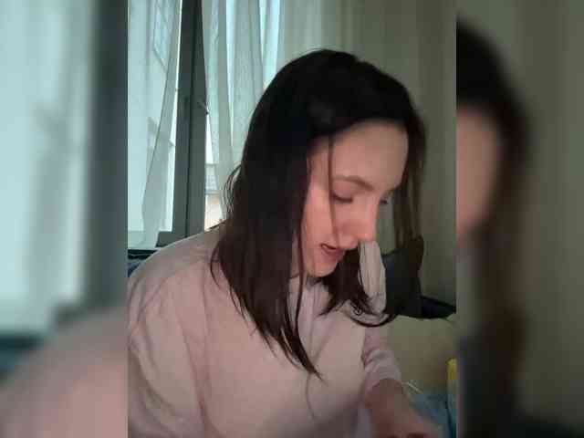 -Your-Michelle- webcam