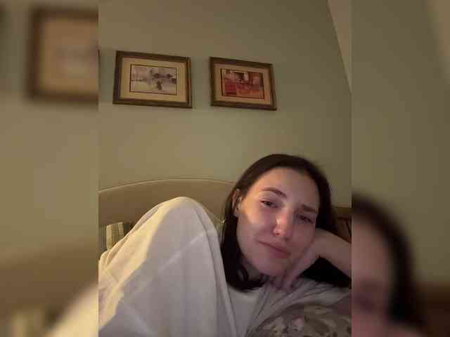 -Your-Michelle- webcam