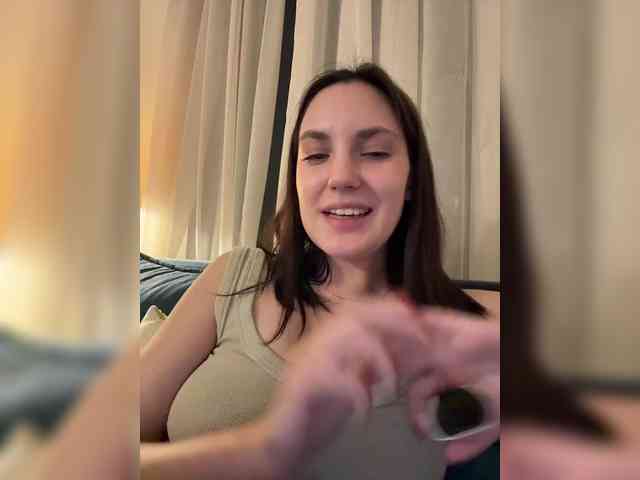 -Your-Michelle- webcam
