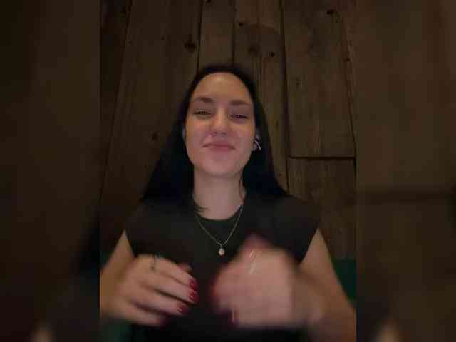 -Your-Michelle- webcam