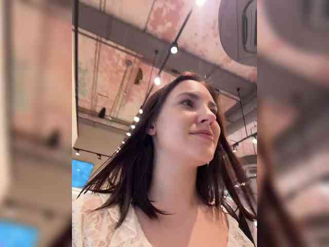 -Your-Michelle- webcam