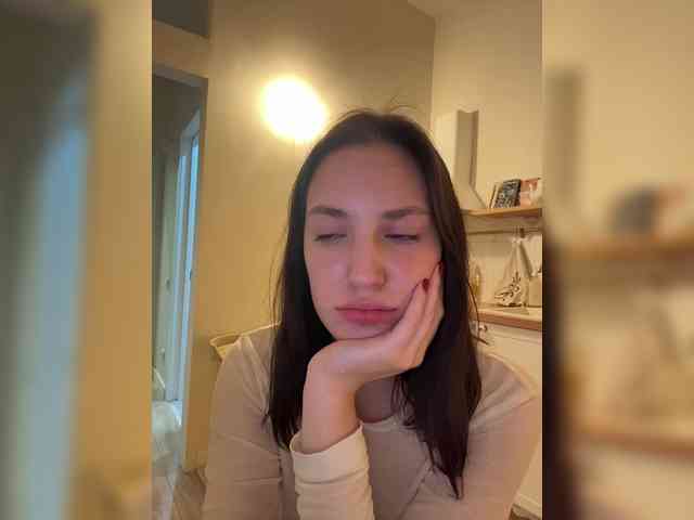 -Your-Michelle- webcam