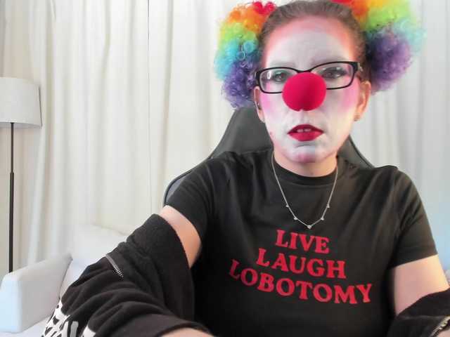 SaraDesireXO's BongaCams show and profile