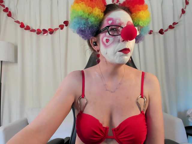 SaraDesireXO's BongaCams show and profile