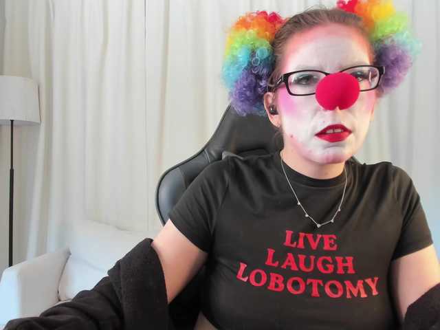 SaraDesireXO's BongaCams show and profile