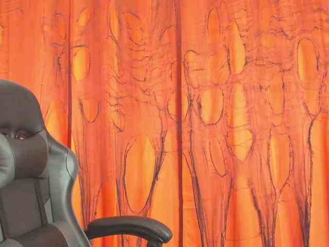 SaraDesireXO webcam