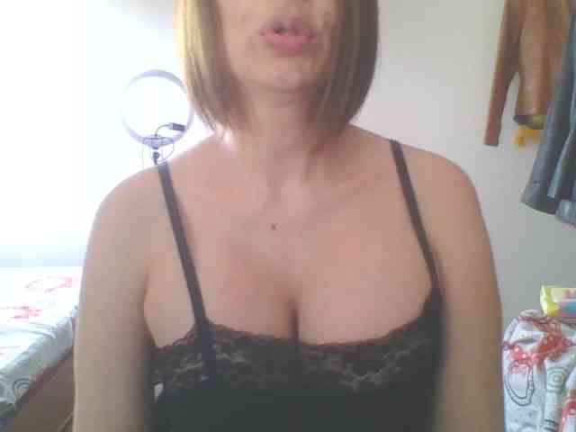 Roxxanek webcam