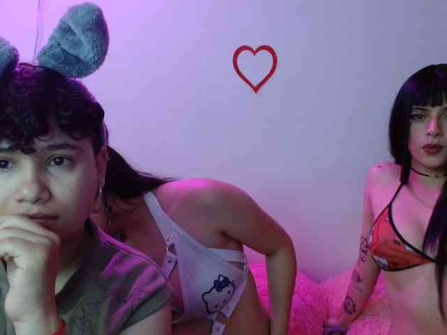 Girls-addicted-cum webcam