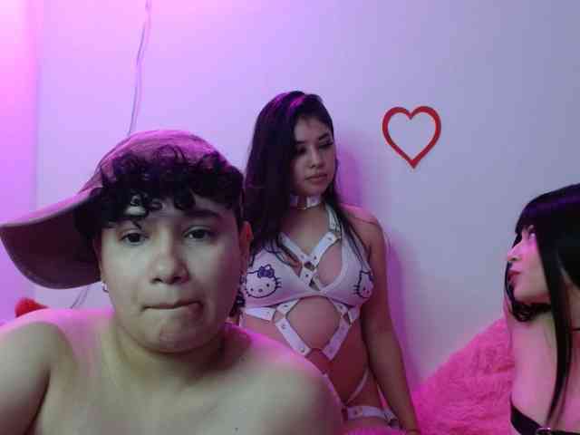 Girls-addicted-cum webcam