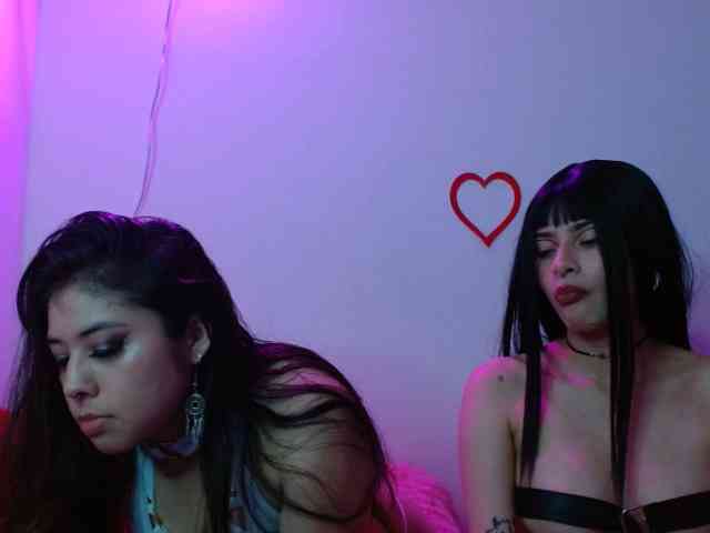 Girls-addicted-cum webcam