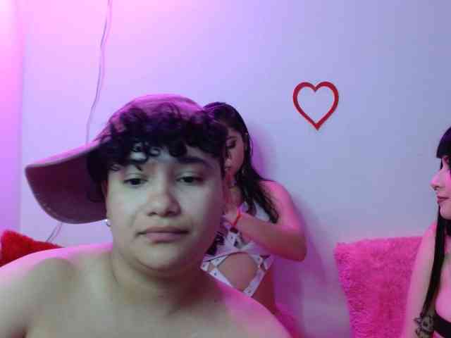 Girls-addicted-cum webcam