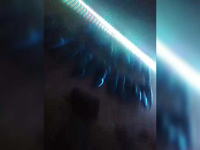  Elena380 chat room