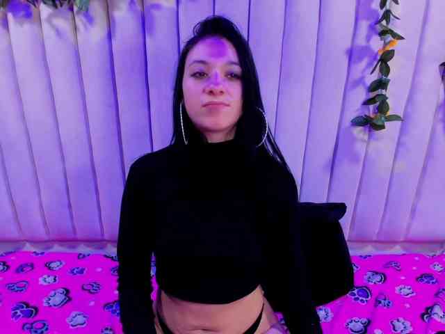 GabyThompson webcam