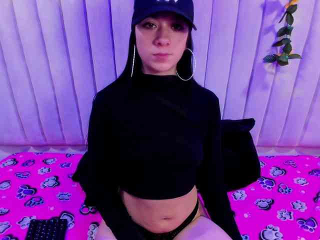GabyThompson webcam