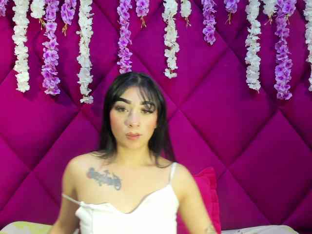 GabyThompson webcam