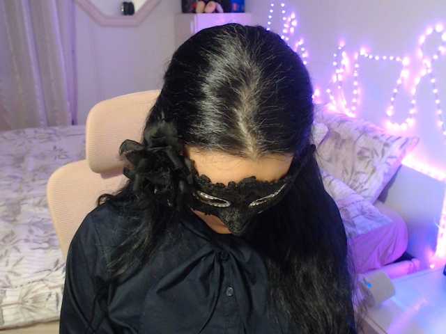 Auri5hot's BongaCams show and profile