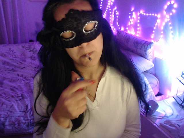 Auri5hot's BongaCams show and profile